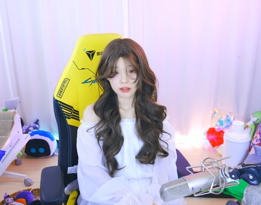 새봄TV] 성세천하 : 여제의 탄생 완전 재미있다고 소문난 게임!!_1.png