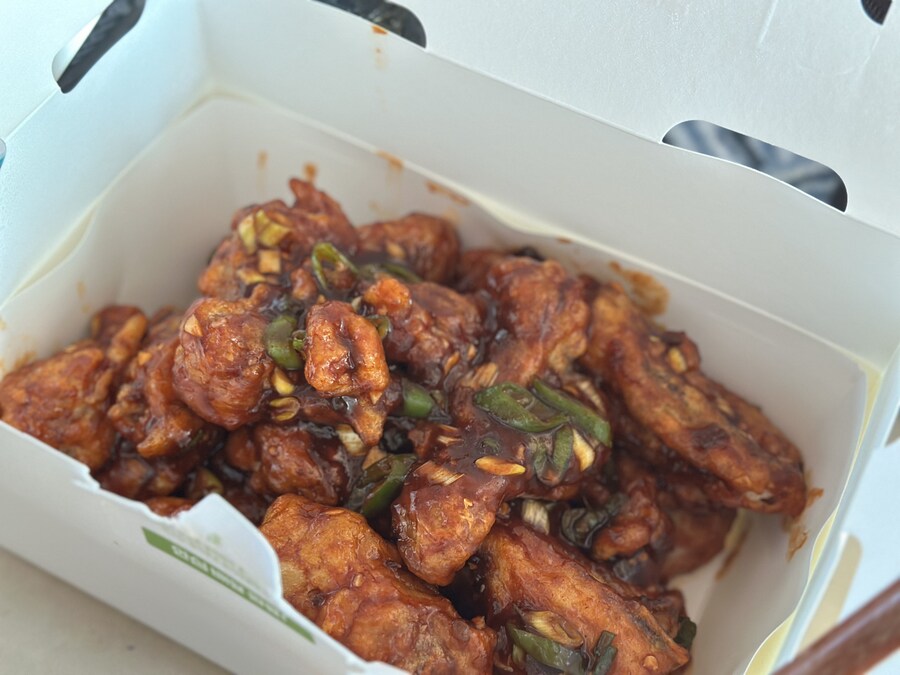 피똥 싸는 BHC 핫후라이드 등_4.jpg