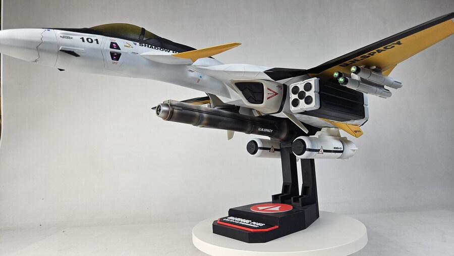 1/20 MACROSS PLUS VF-11B DX THUNDERBOLT_12.jpg
