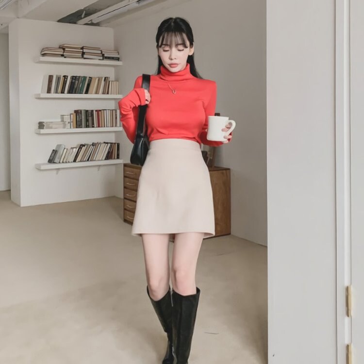 여자들 가오가 몸을 지배하는 젊은 시절에만 가능한 차림_1.jpg