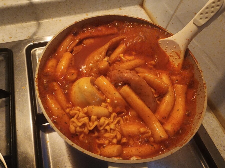 요리는 비주얼이 전부가 아니야, 비주얼 망쳐도 맛만 있으면 반은 먹고 들어가_1.jpg