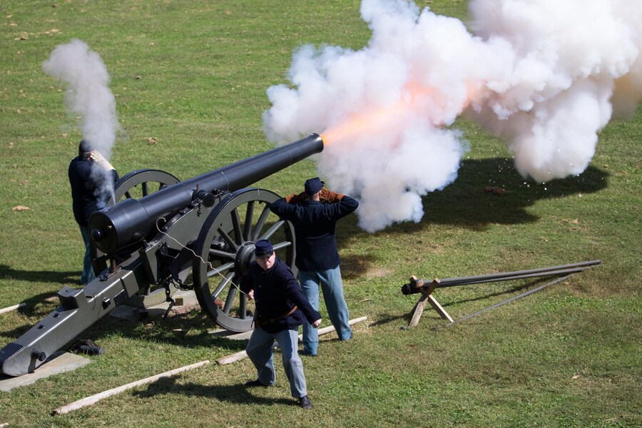 "Fire in the hole!!!"_3.jpg