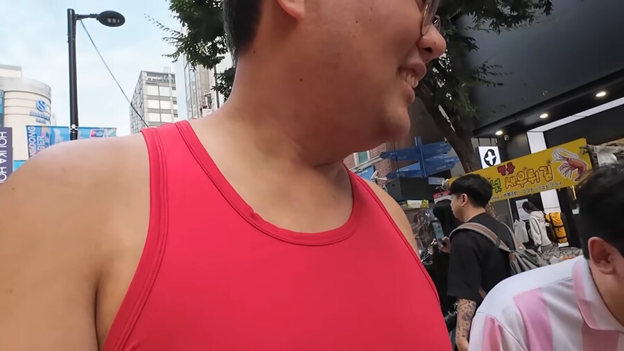 중국인 닮은 형 명동가면 중국인 취급받을까?_14.png