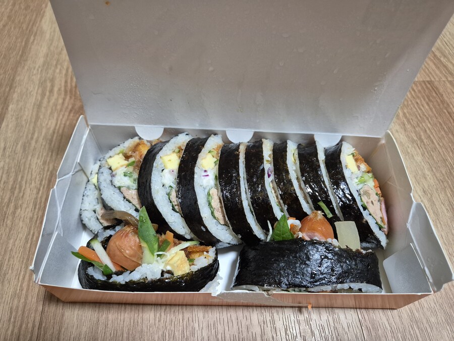 12000원 짜리김밥_1.jpg