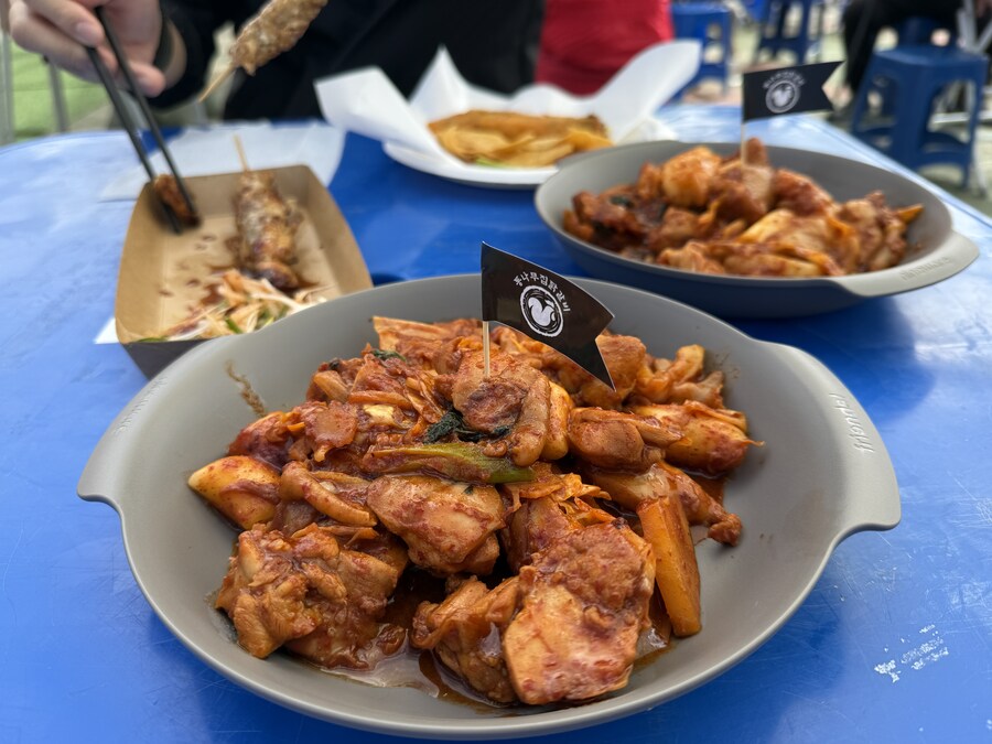 춘천 막국수 닭갈비 축제 닭갈비 1인분_3.jpg