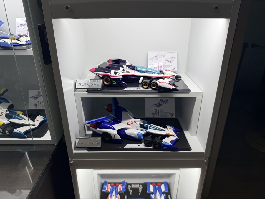 [메가하우스] 사이버포뮬러 Hi-SPEC 뉴 아스라다 AKF-0/G 진열샷_6.jpg