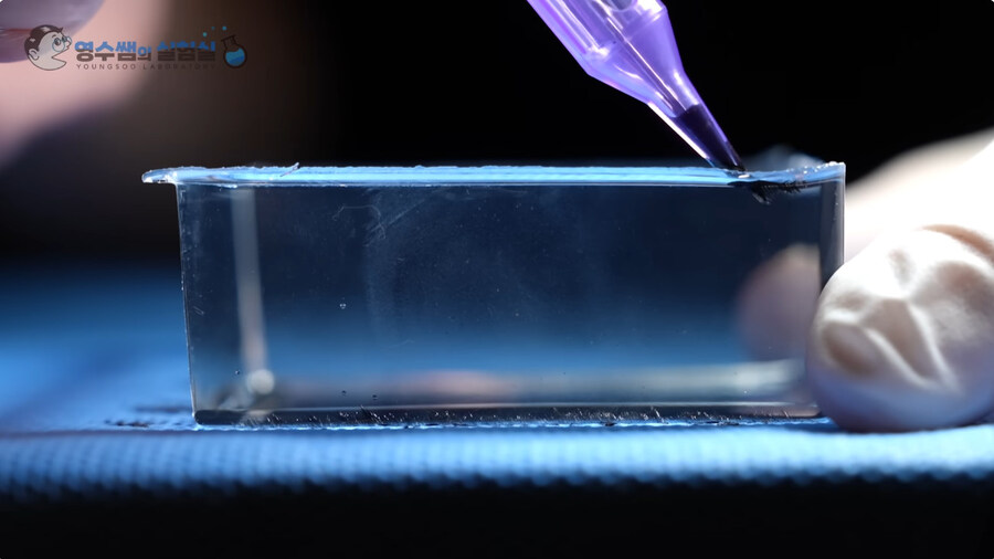 문신이 안지워지는 원리에 대하여 아라보도록 하자_7.jpg