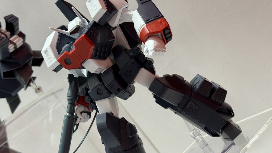 [맥스팩토리] PLAMAX 마크로스 아머드 발키리. 테스트 샘플 공개_2.jpg