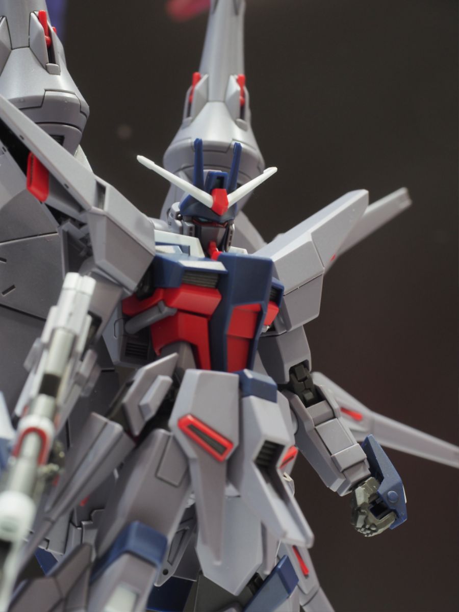 HGCE 1/144 레전드 건담 전시 사진 2 (추가)_2.jpg