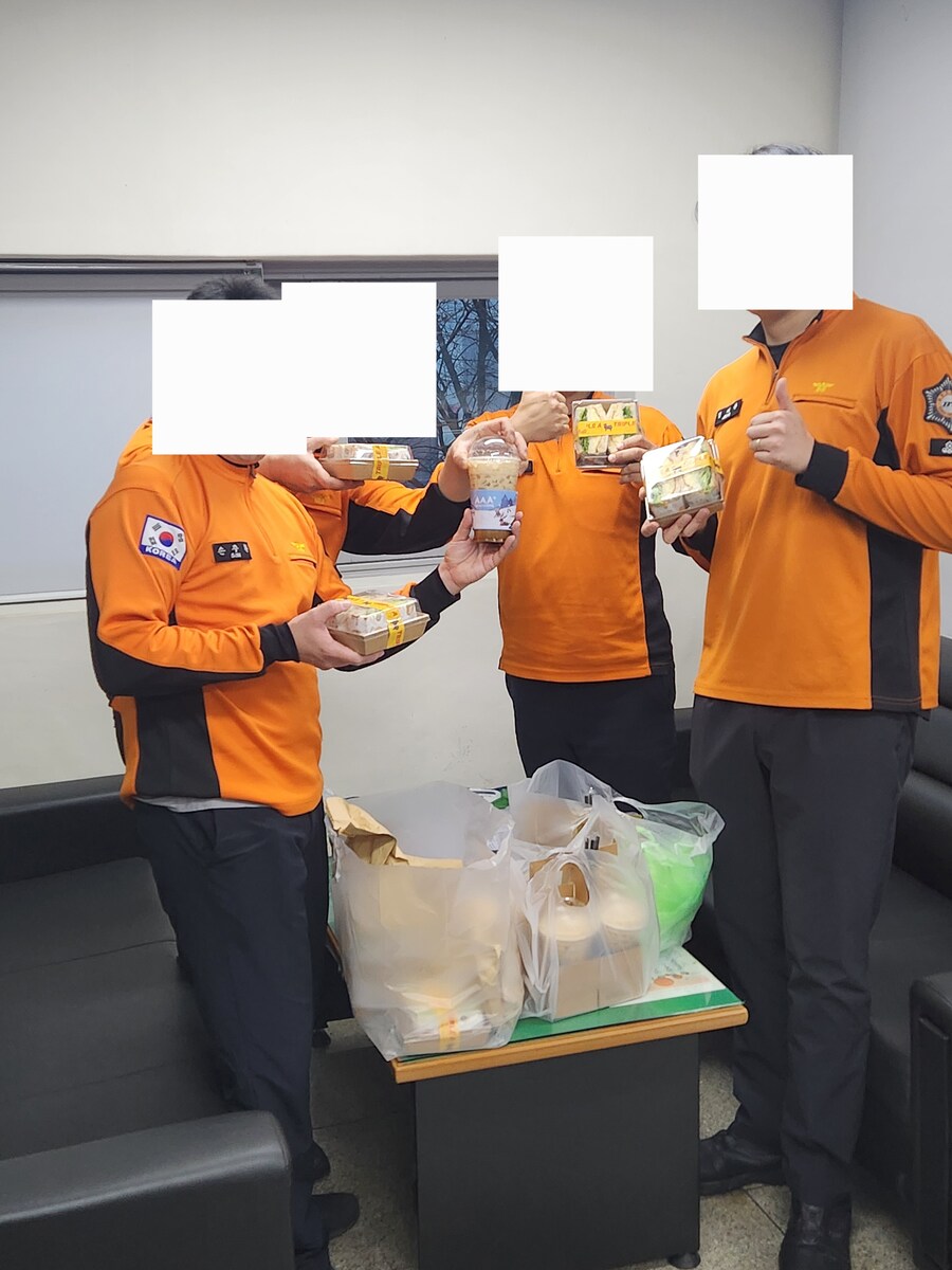 처음 뵙겠습니다_4.jpg