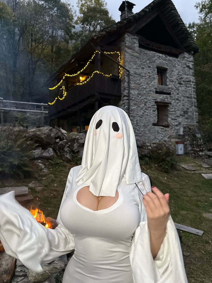 공포주의) 최근 이탈리아에서 나온 심령사진.jpg_5.jpg