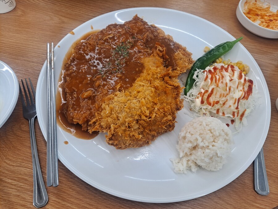 크림스프, 쫄면, 왕돈가스_3.jpg