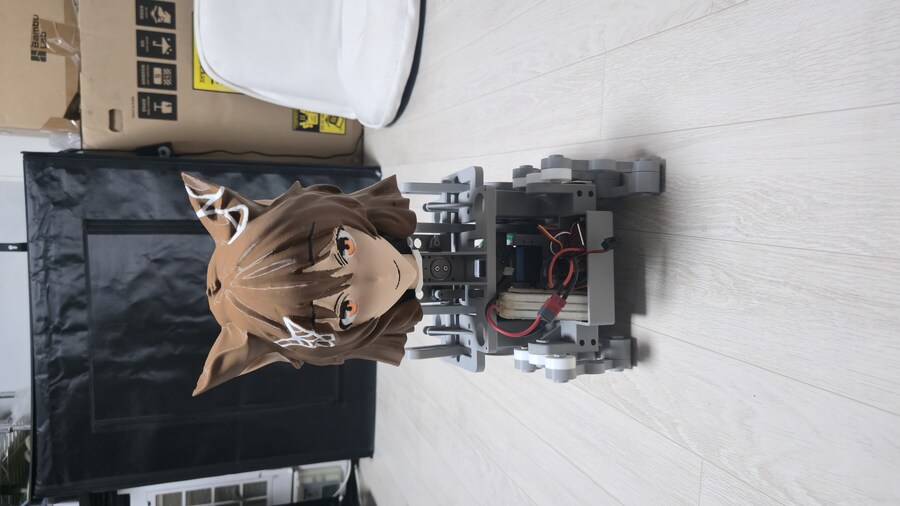 홍보?) 1/1 사이즈 무선조종 버튜버 만듬_1.jpg