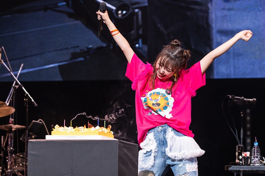 성우) 아이컁의 생일을 추카합니당_4.jpg