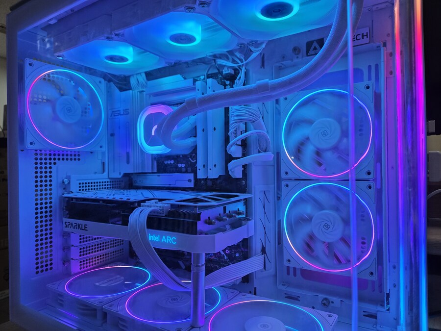 작업 및 게임용 CPU, 인텔 코어 울트라 7 프로세서 265K_7.jpg