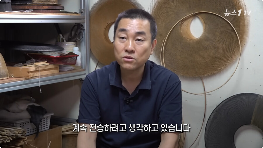150년 5대째 갓 만드는 장인.jpg_48.jpg