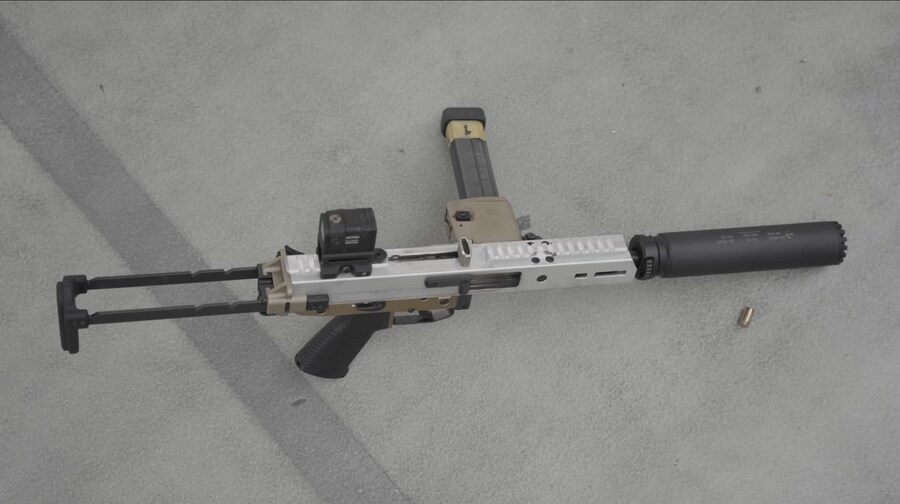 총)스텐 기관단총 근황_3.png