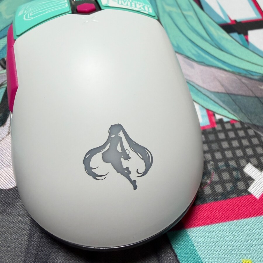 ASUS 게이밍 마우스 : 하츠네미쿠 에디션_8.jpg