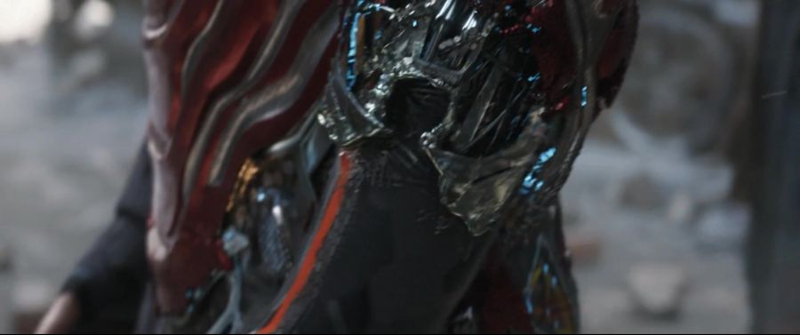 [MCU]토니 스타크의 최신형 기술을 점목시킨 나노 슈트_4.jpg