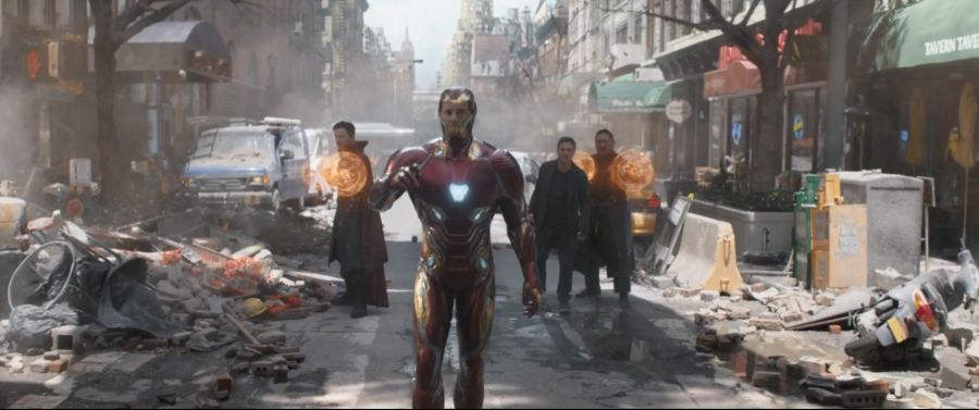 [MCU]토니 스타크의 최신형 기술을 점목시킨 나노 슈트_7.jpg