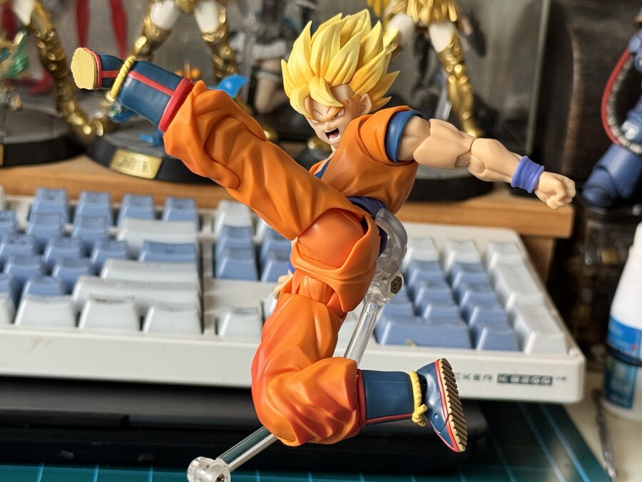 S.H.피규아츠 초사이어인 손오공 ~결전의 개막~ 입니다._12.jpg