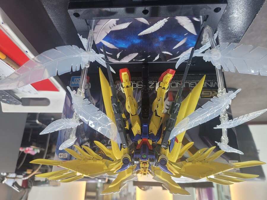 (초보도색) RG 윙건담 제로 커스텀(EW) 금빛 날개를 꿈꾸었습니다만..._10.jpg