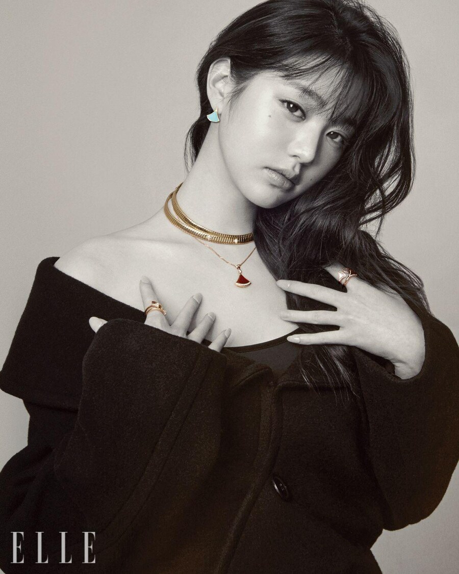 [IVE] 장원영과 불가리 주얼리가 갱신한 레전드 화보 13컷_5.jpg