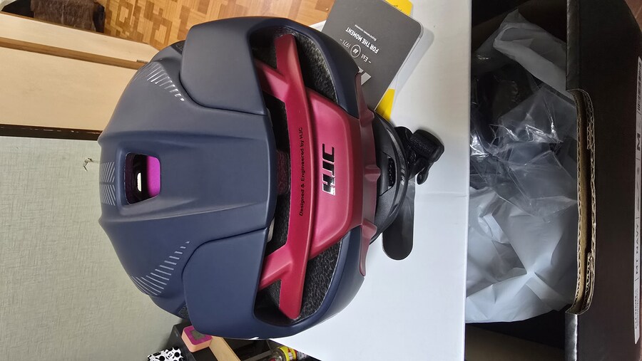 헬멧 새로 샀습니다!_2.jpg