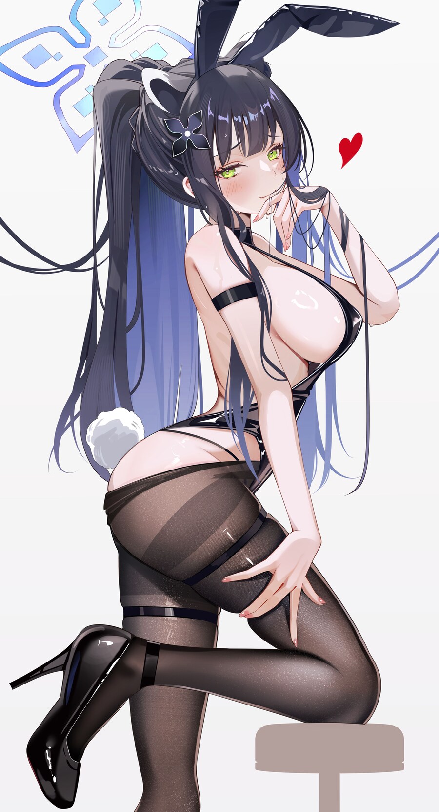 블루아카)후방)몸매가 굉장한 학생_1.jpg