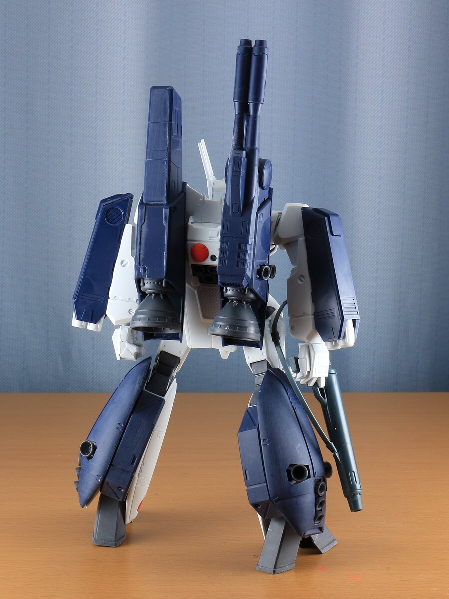 [맥스팩토리] PLAMAX 1/72 VF-1S 스트라이크 발키리 조립 이미지_2.jpg