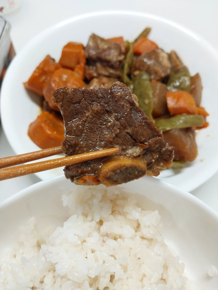 집밥-소갈비찜 백반_7.jpg