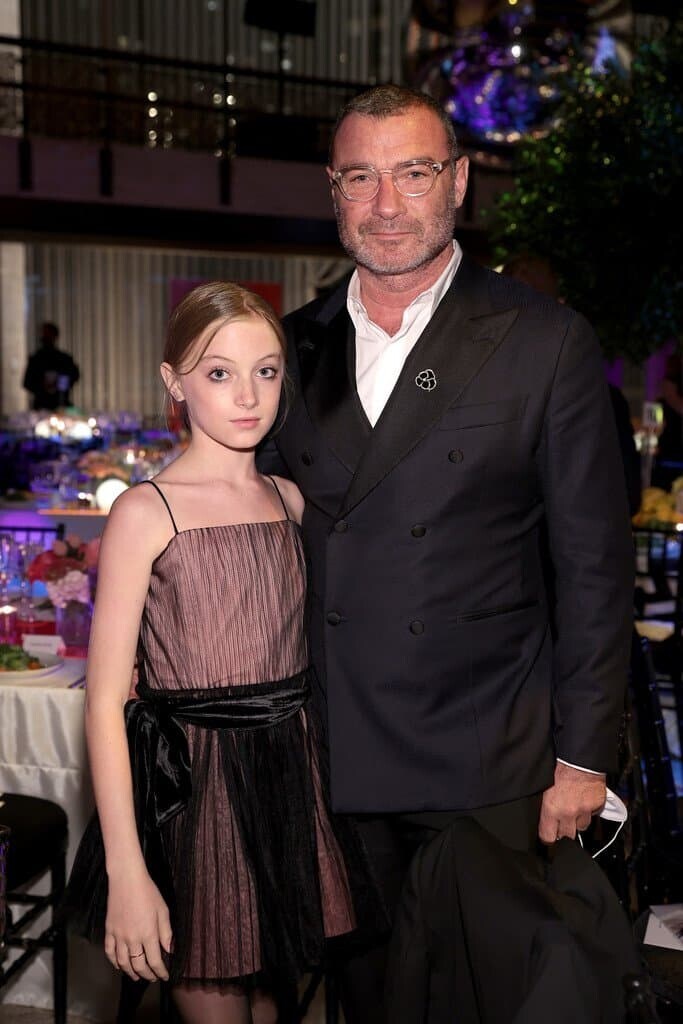 아들 + (전) 아들과 함께 여행을 다니는 미국 배우의 사진.jpg_14.jpg