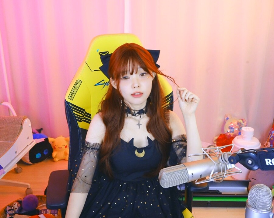 새봄TV] 아우터월드2 기미냥이+덕르코프 첫 플레이~!_2.png