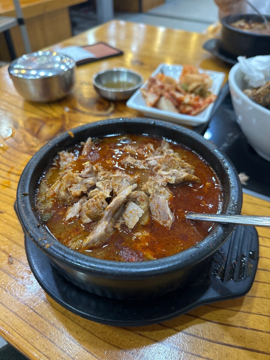 김포에서 먹는 하남정 뼈해장국_2.jpg