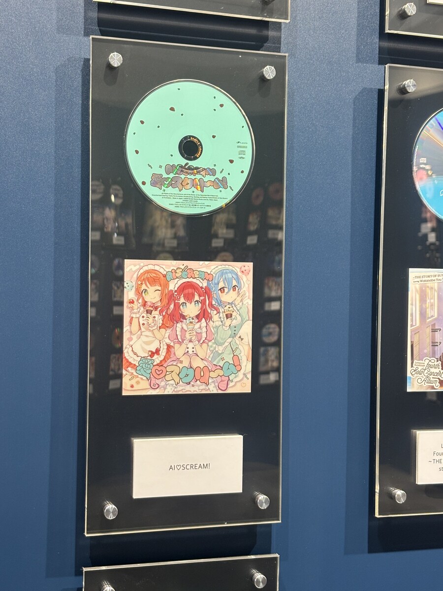 [한국]러브라이브! 선샤인!! Aqours 9주년 기념 전시회 한국 한정 3차특전_22.jpg