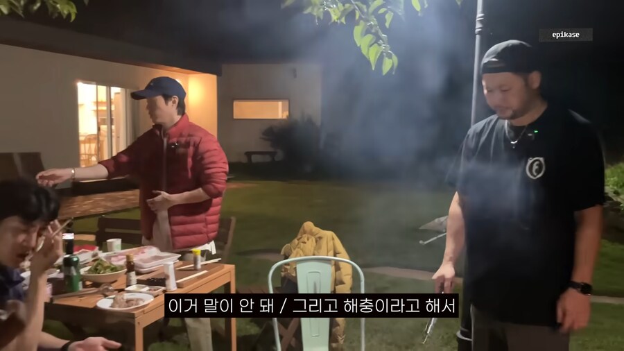 모기에 대해 열띤 토론을 하는 에픽하이_15.png