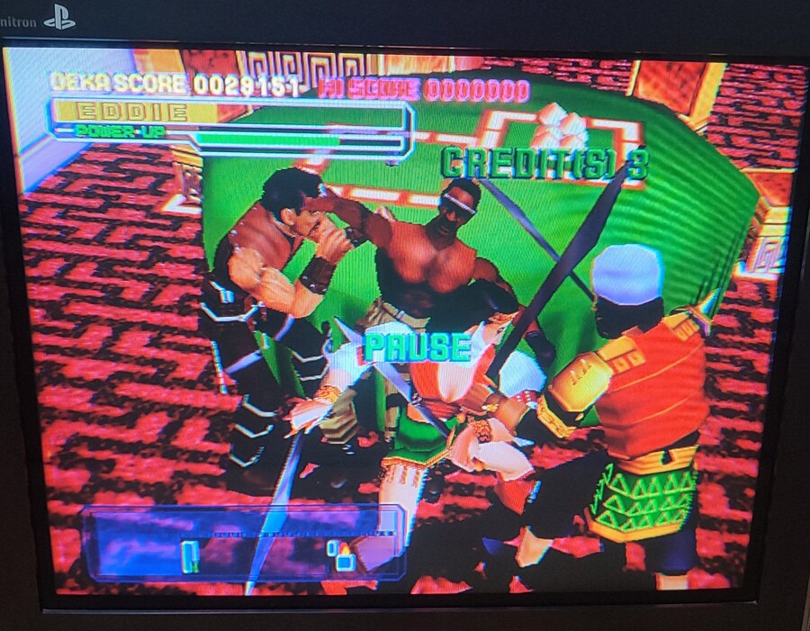 crt 다이나마이트 형사2_11.jpg