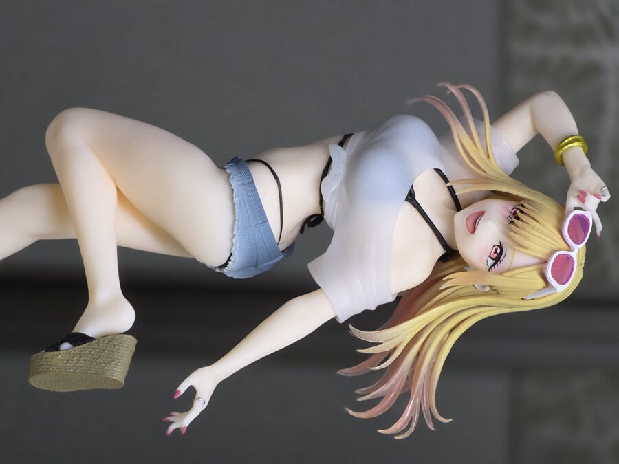 [AI수정] 키타가와 마린 피규어_4.jpg