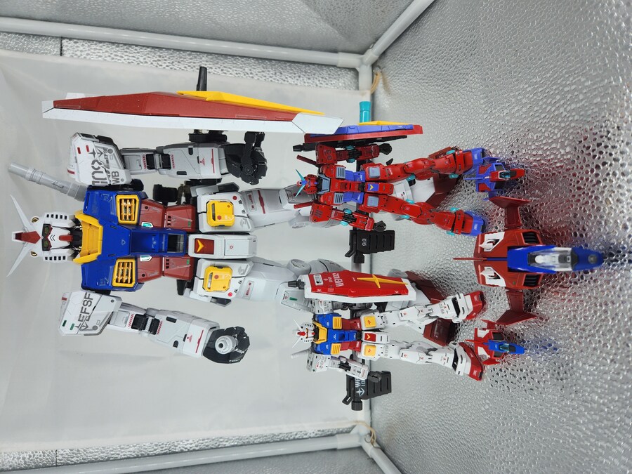 (초보도색) RG등급 RX-78-3(G-3)건담 샤아강탈버전 일단 마무리합니다._8.jpg