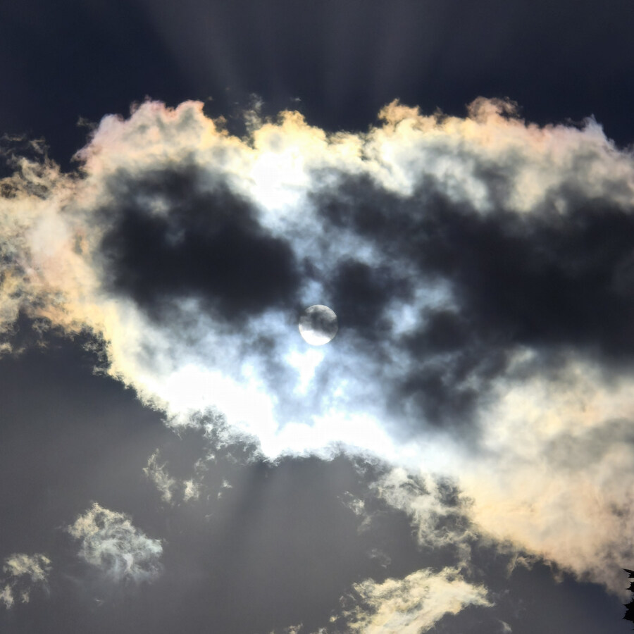 사진)구름 뒤의 태양_1.jpg