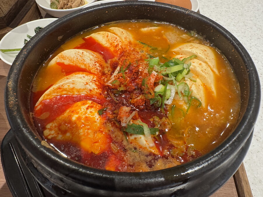원할머니보쌈 해물순두부찌개~~~_2.jpg