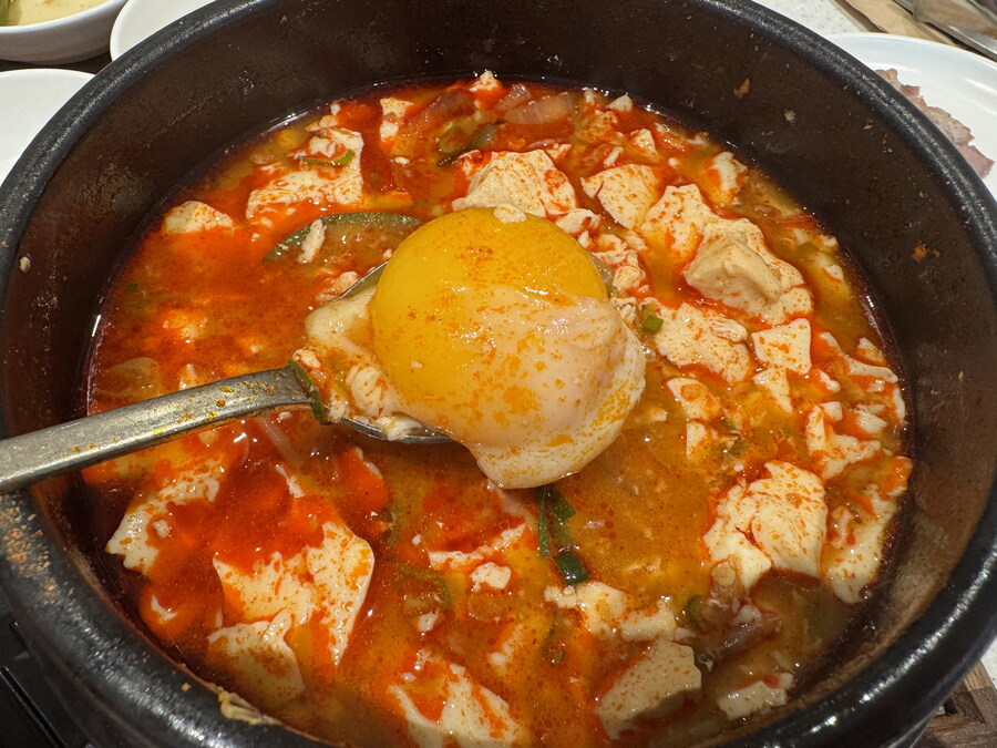 원할머니보쌈 해물순두부찌개~~~_6.jpg