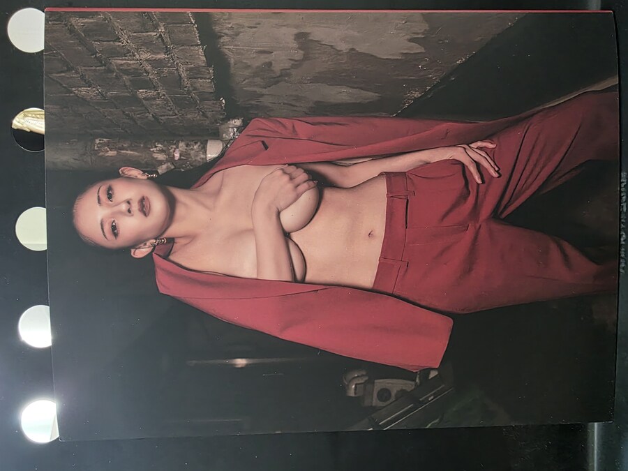 AOI 1st 사진집 I'm Beauty_2.jpg