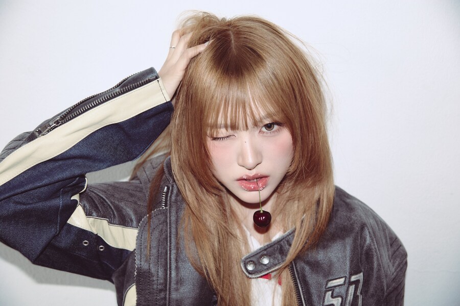 [리센느] "lip bomb" 콘셉트 포토 1_11.jpg