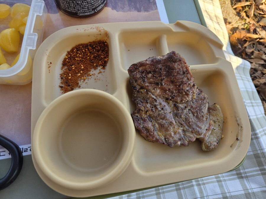 스압)캠핑장에서 도래창을 굽지 마시오_10.jpg