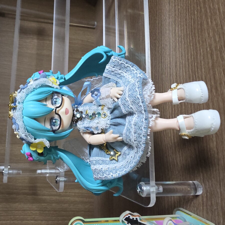 미쿠)오비츠 바디에 옷 사서 입혀봄_1.jpg