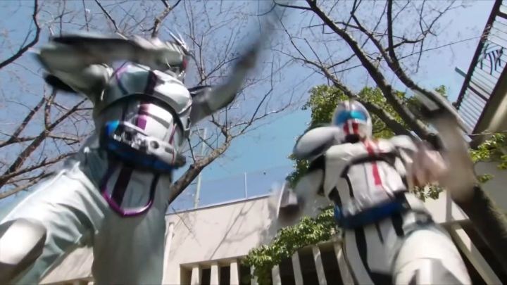 [가면라이더 드라이브] 적이 된 아군 vs 아군이 된 적_22.jpg