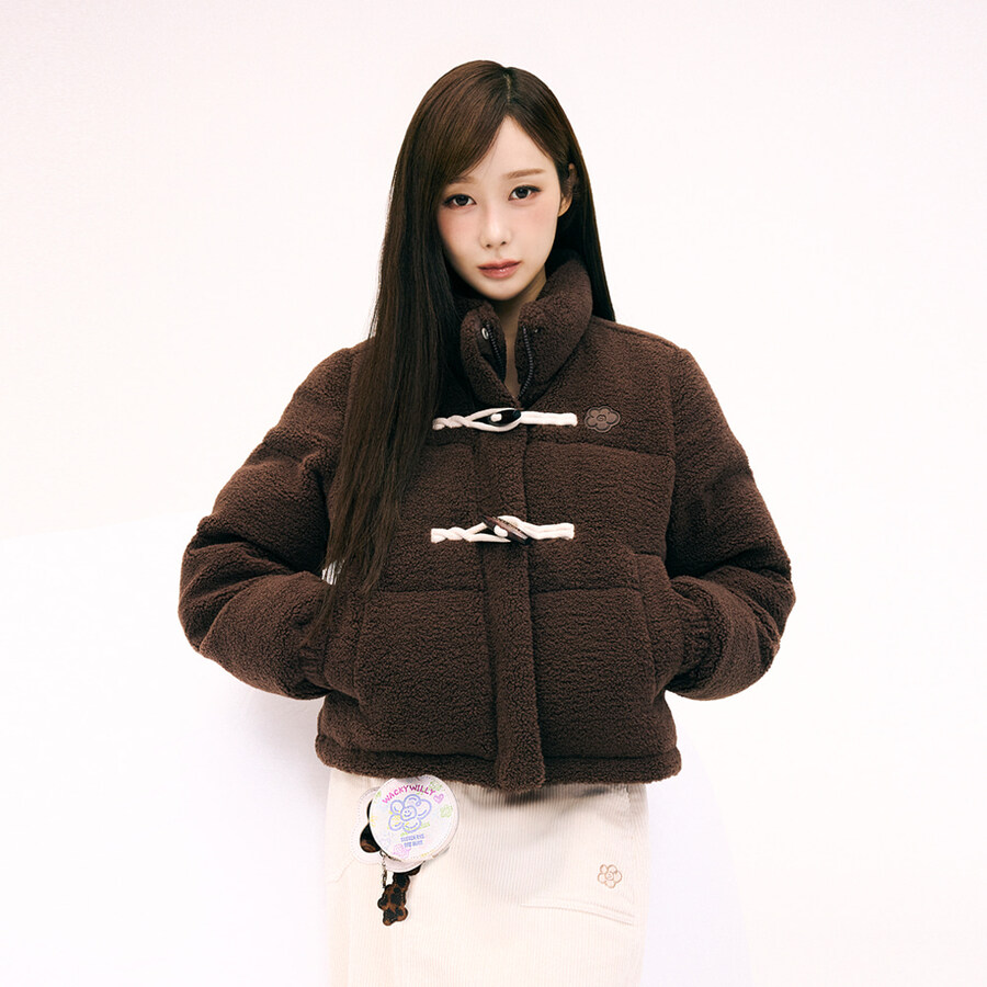 [에스파] 가을에 태어난 애리의 가을 느낌🍂🤎 지젤 와키윌리 비하인드_14.jpg