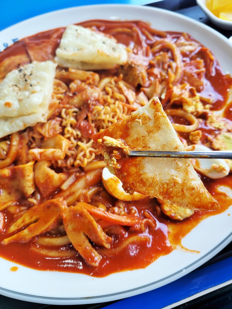 장우동 스페셜떡볶이_2.jpg