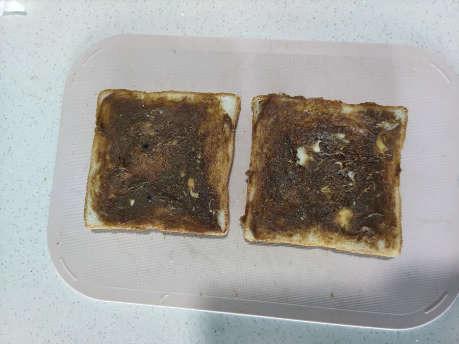 흑당 치즈 토스트_3.jpg